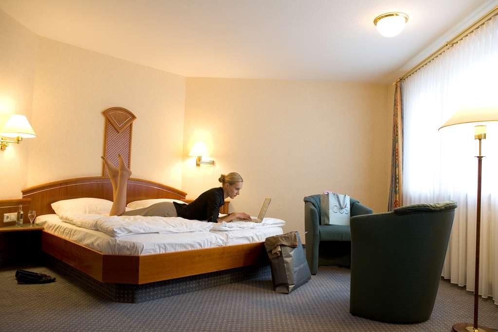 Hotel Wartburg Stuttgart Bilik gambar