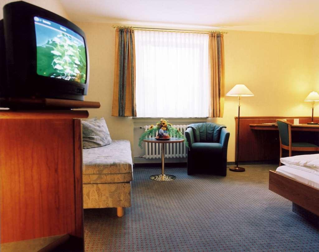 Hotel Wartburg Stuttgart Bilik gambar