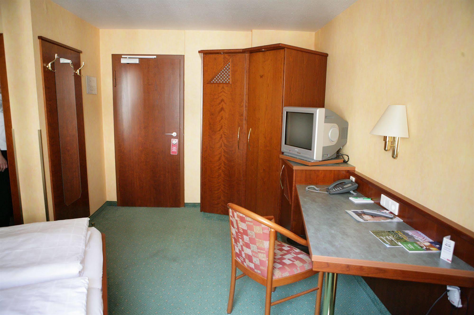 Hotel Wartburg Stuttgart Luaran gambar